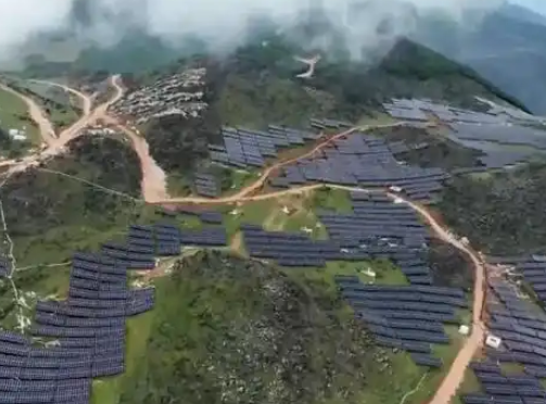 中国光伏强韧全球新能源产业 